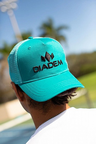 ���� ����� | Diadem Snapback Trucker